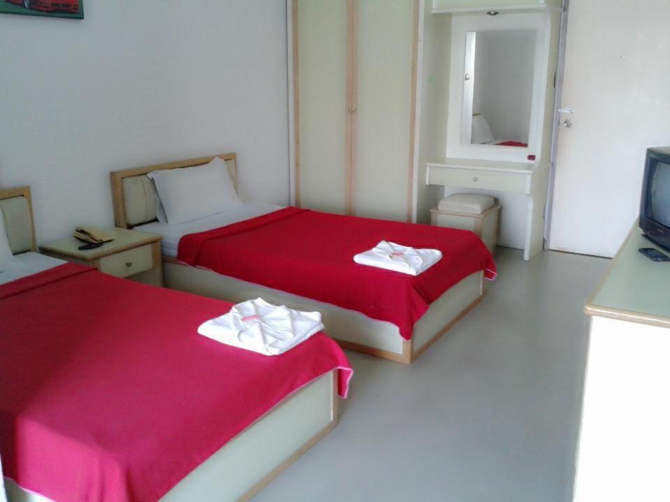 M In Korat Service Apartment Накхонратчасіма Номер фото